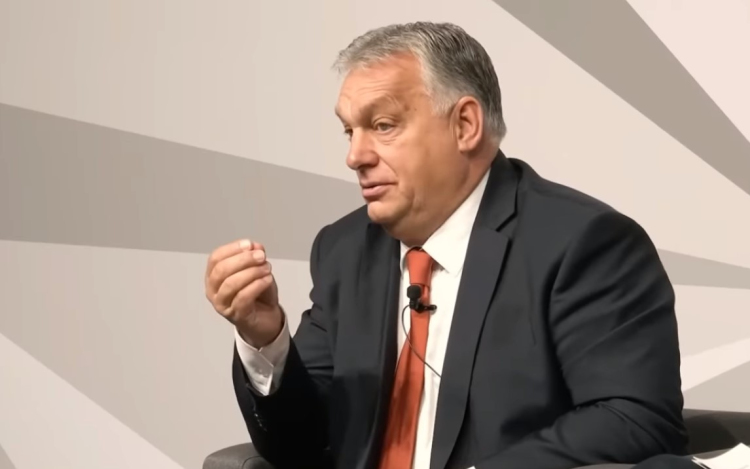 Német újságíró: érdekes és tartalmas volt a pódiumbeszélgetés Orbán Viktorral