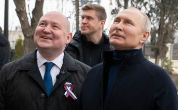 Kreml: Putyin Mariupolban járt