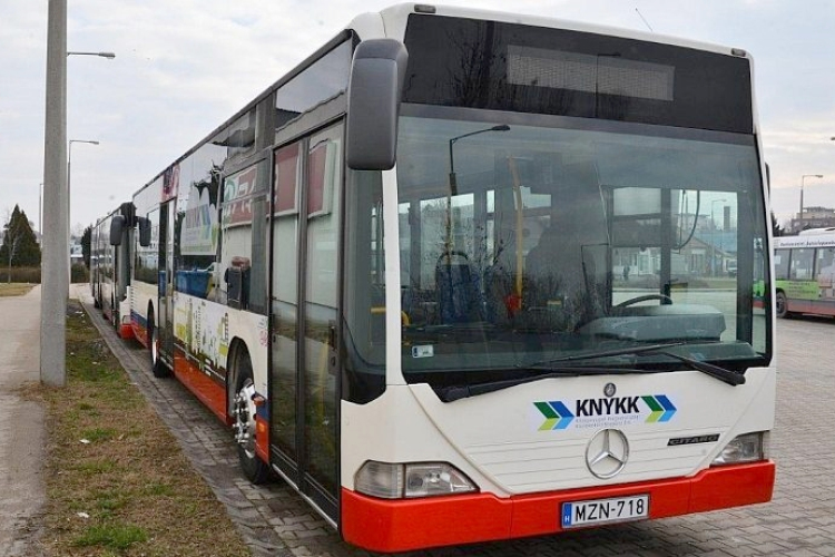 Több buszmegállóhely elnevezése módosult a megyében